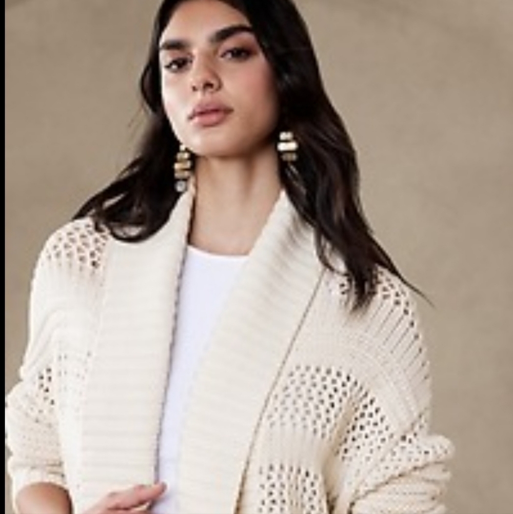 CHICOS OPEN WEAVE CARDIGAN WITH ROLLED SLEEVES SIZE SMALL